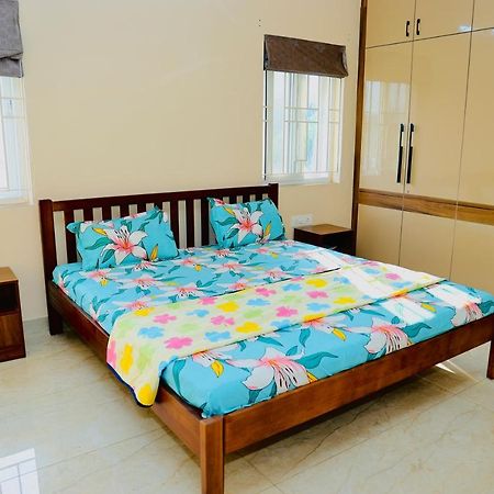Swayamkrushi 4Th Floor Appartement Haiderabad Buitenkant foto